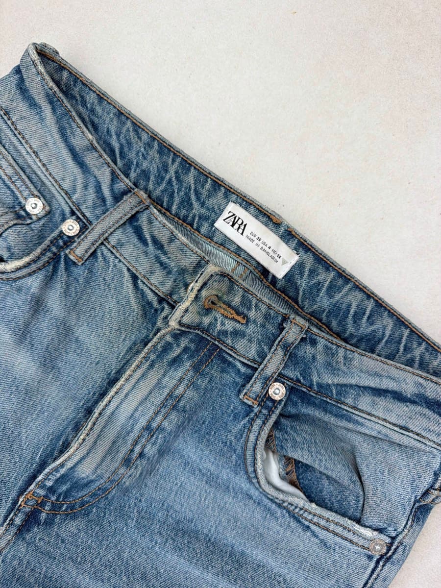 ZARA Distressed Denim Jeans thumbnail 2