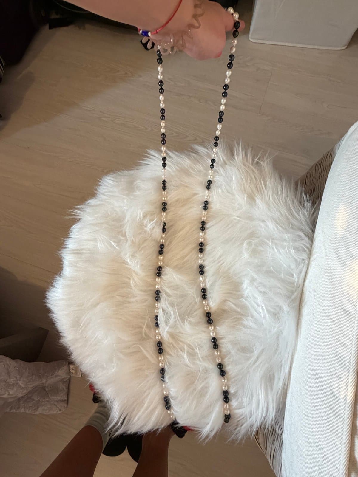 SOHI long pearl necklace thumbnail 3