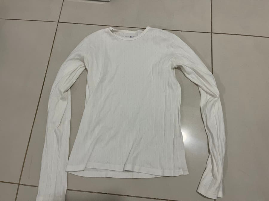 Brandy Melville White Ribbed long sleeve top 100% cotton one size thumbnail 2