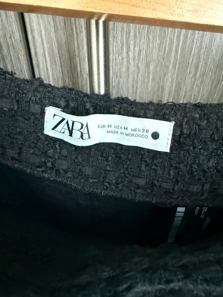 ZARA Black Tweed Mini Skirt thumbnail 3