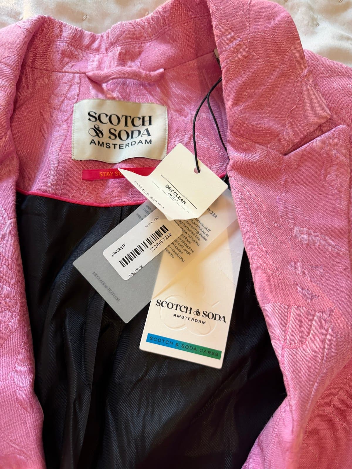 Scotch & Soda Amsterdam pink textured suit thumbnail 3
