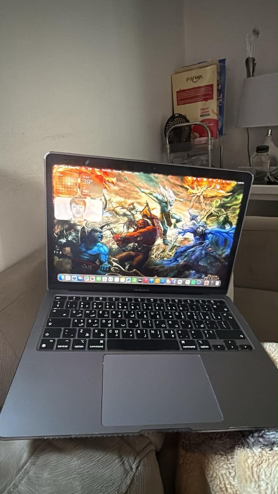 MacBook Air Laptop - image 1