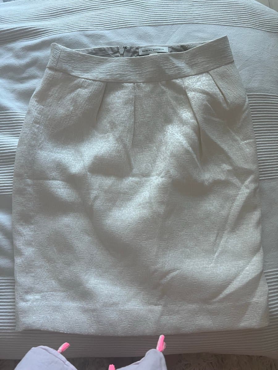 Banana Republic Textured Skirt