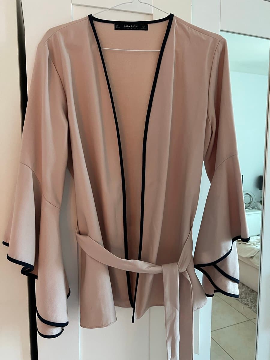 Zara Basic Belted blazer