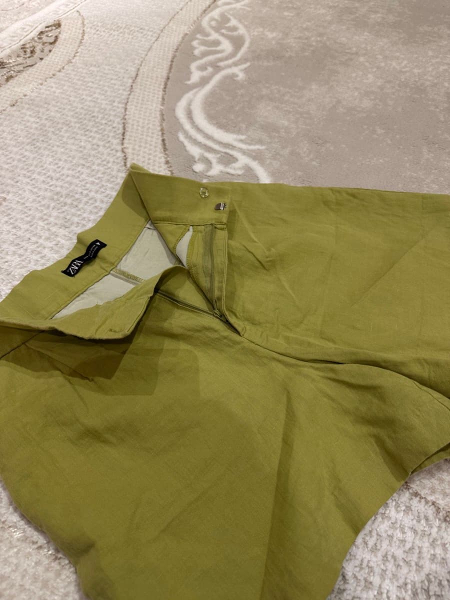 Zara Green Linen Trousers