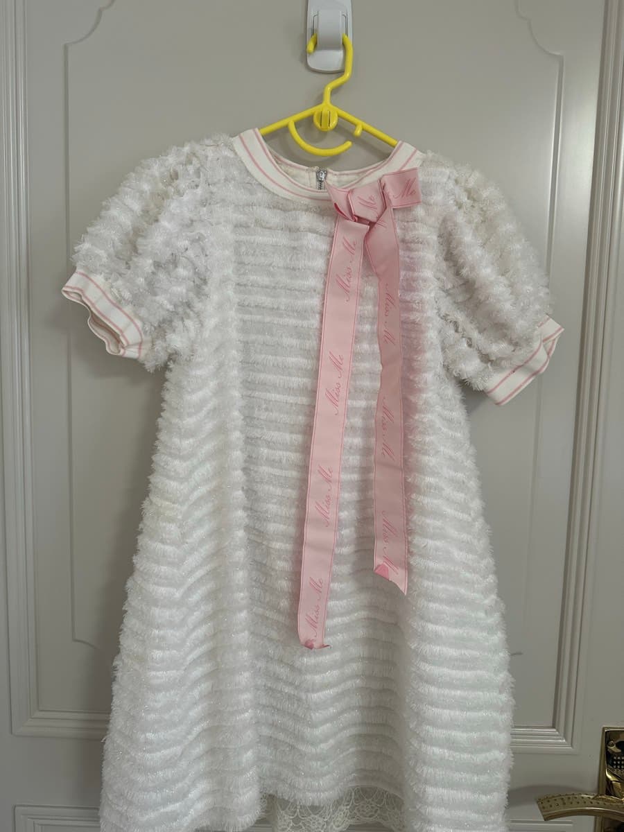 Miss Me Off White Occasion Dress with Bow – Size 11-12 - image 1