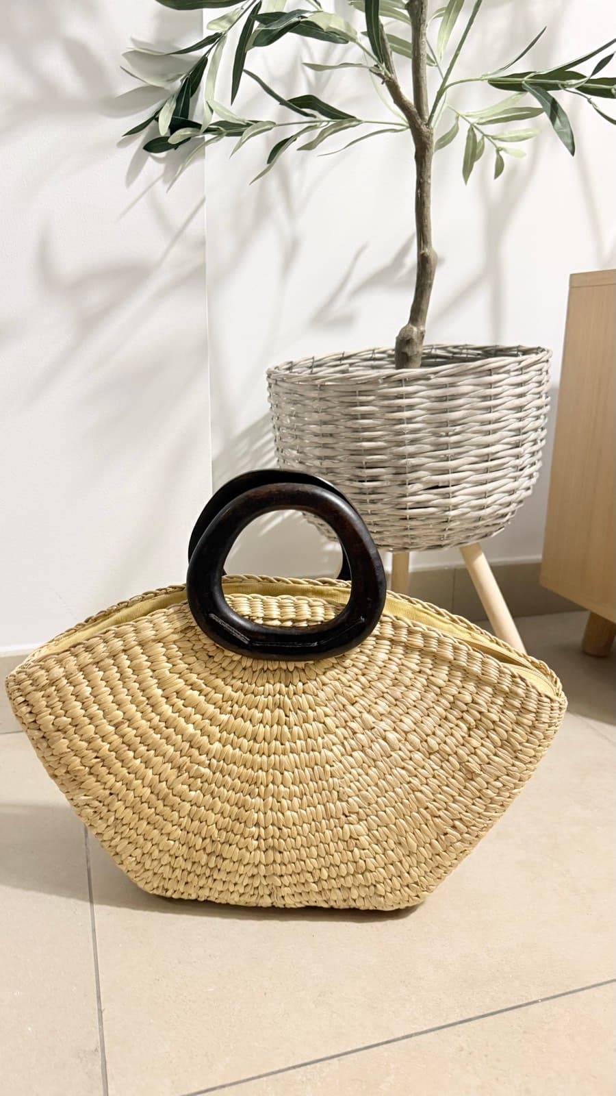 Woven Straw Top Handle Bag - image 1