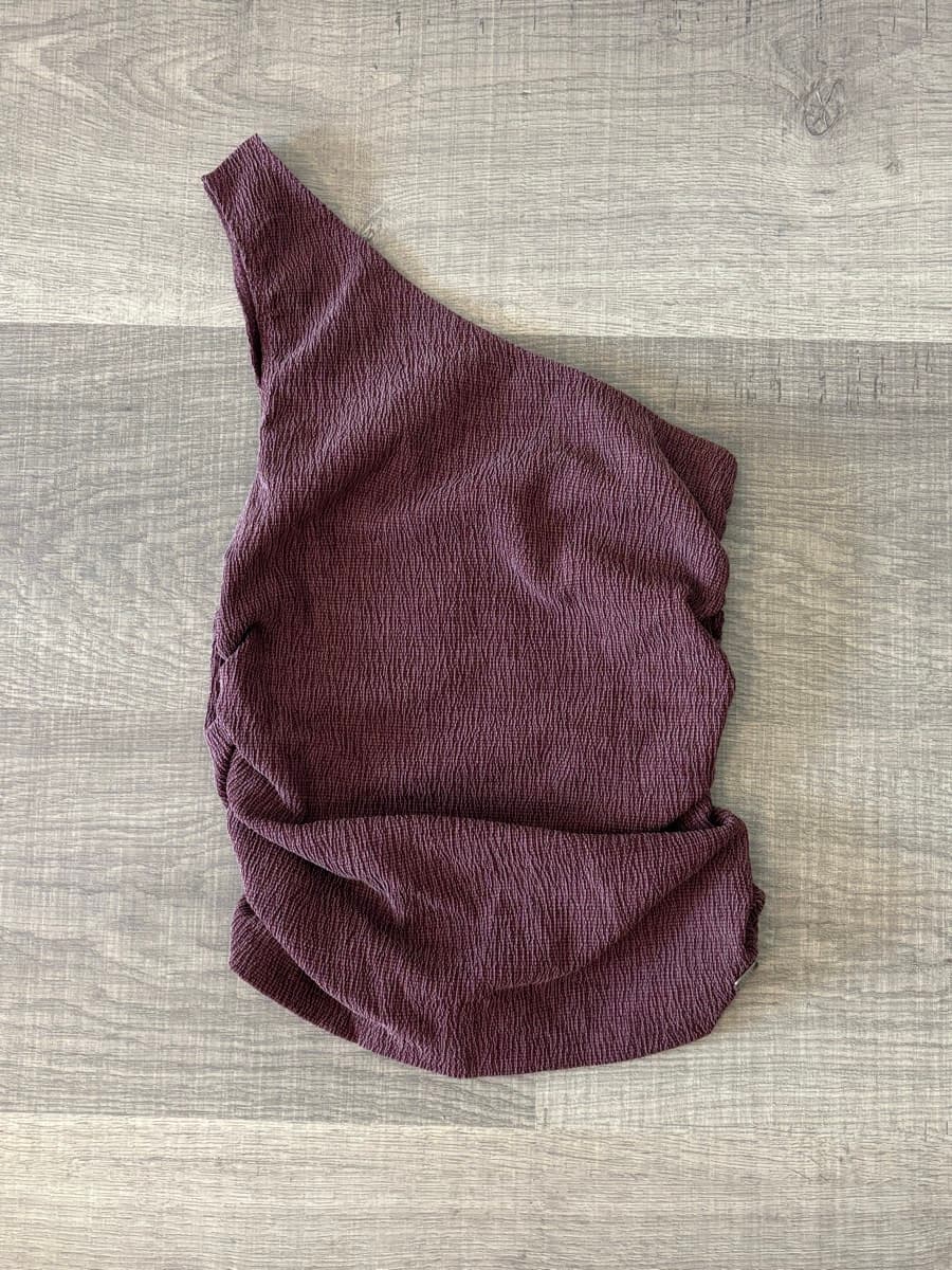 Textured One-Shoulder Top - image 1