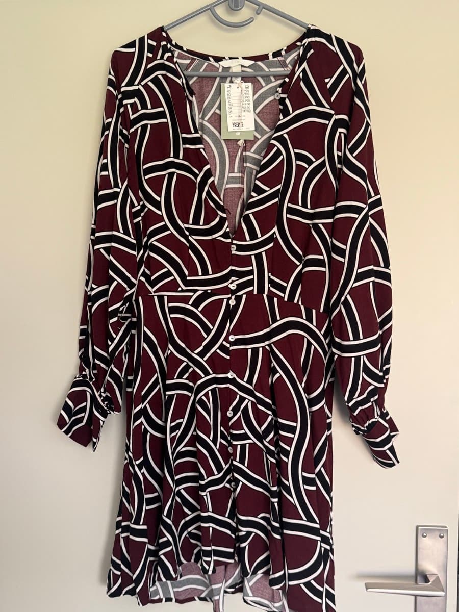 H&M Patterned V-Neck Dress M - image 1