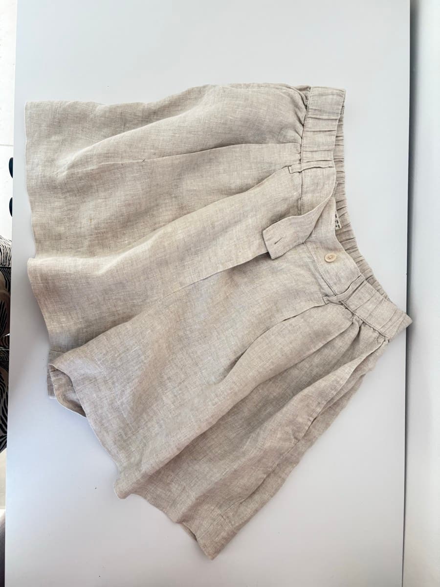 Linen Elasticated Waist Shorts