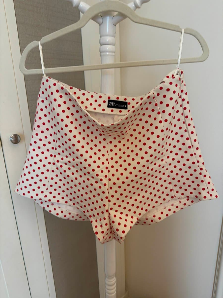 Zara short