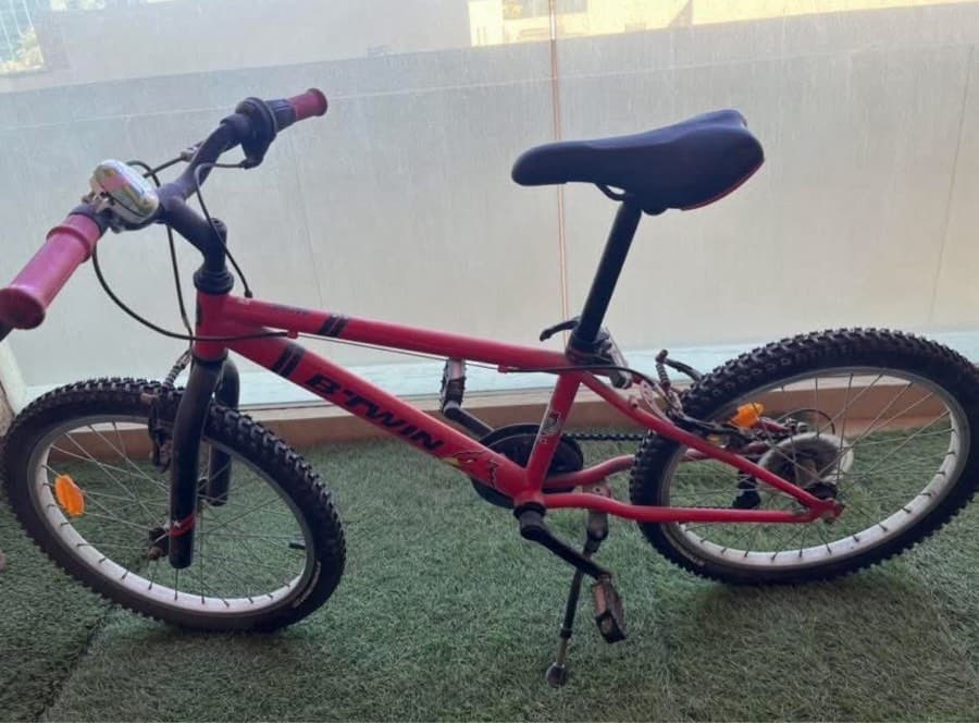 B'TWIN Red Youth Bike