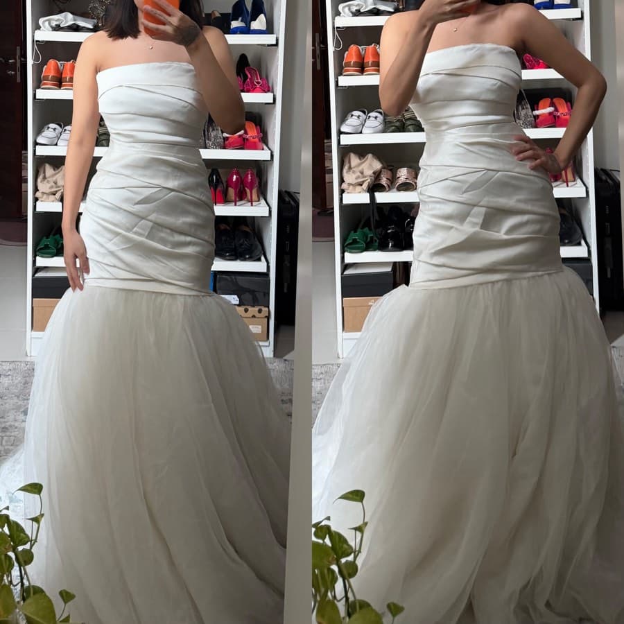 Vera Wang wedding gown - image 1