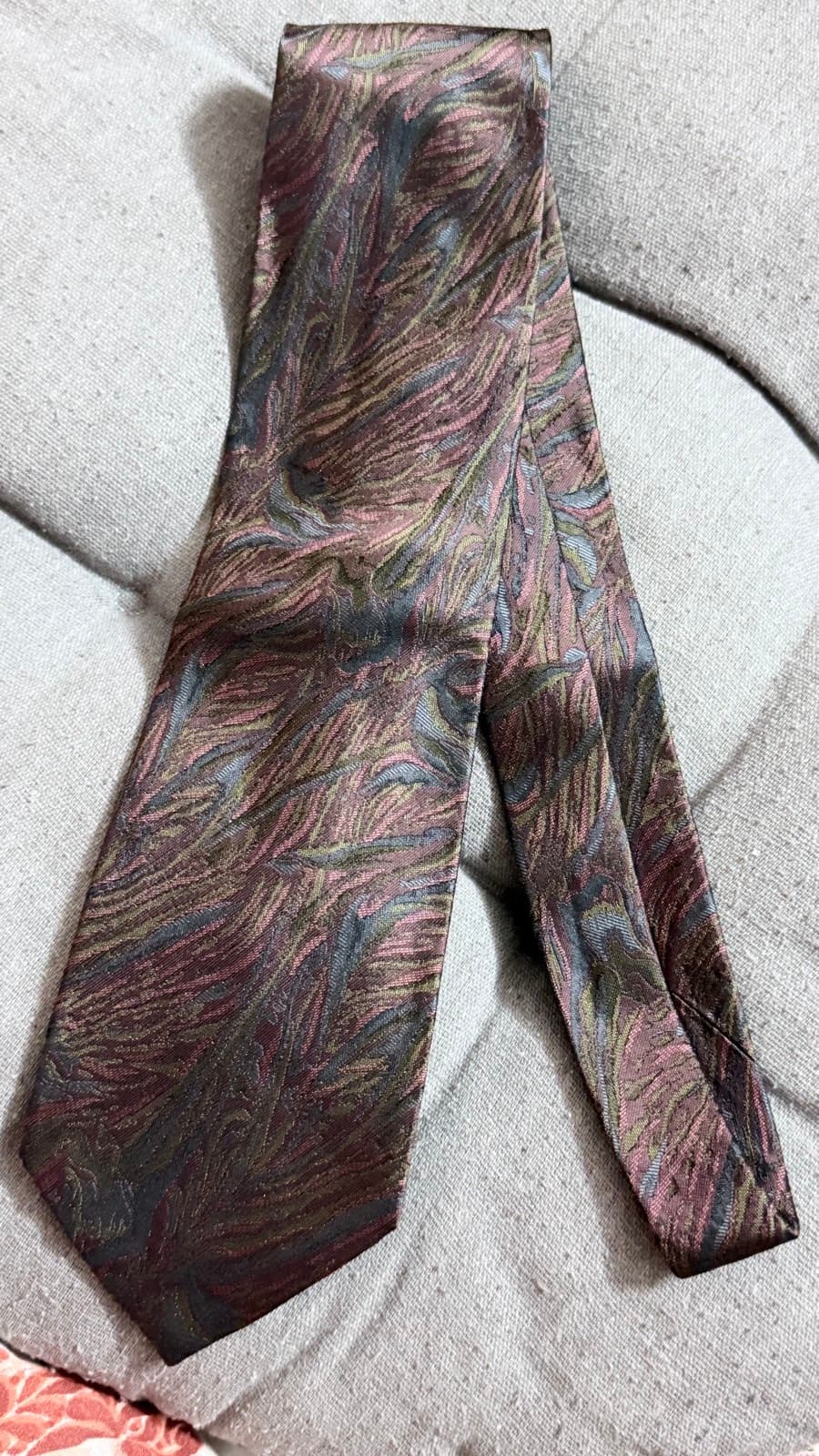 Patterned Silk Tie