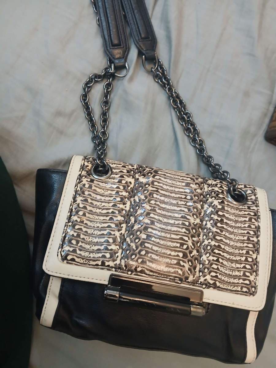 Dvf sling bag