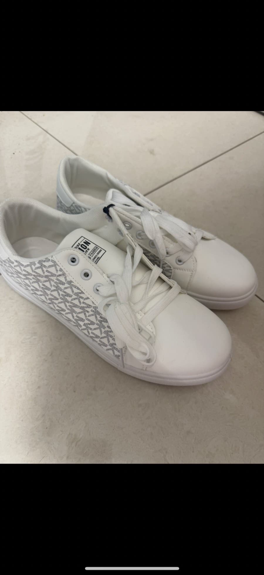 White Patterned Lace-Up Sneakers size 41 - image 1