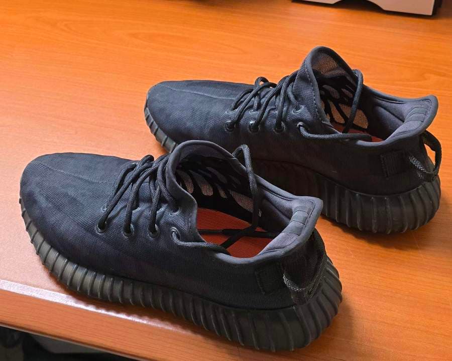 Yeezy Boost 350 Sneakers